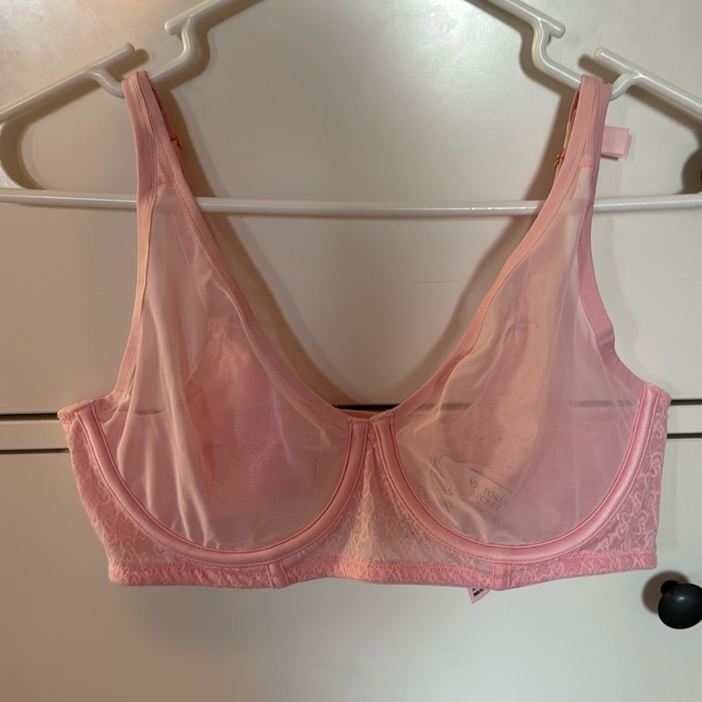 VS Unlined Plunge Bra